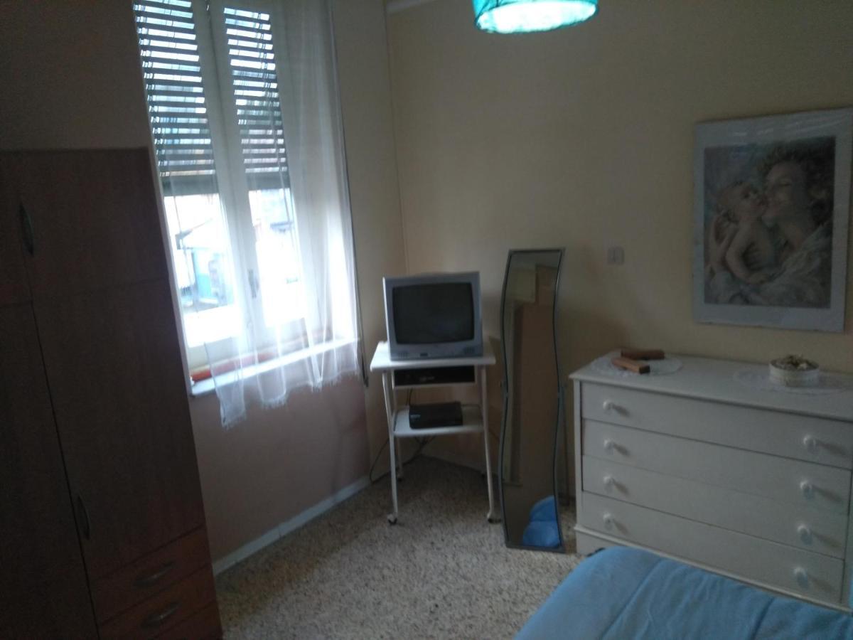 أتشيريالي Appartamento In Villa المظهر الخارجي الصورة